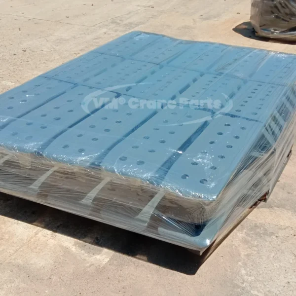 Liebherr LR1300 Crane Track Shoe - Image 4