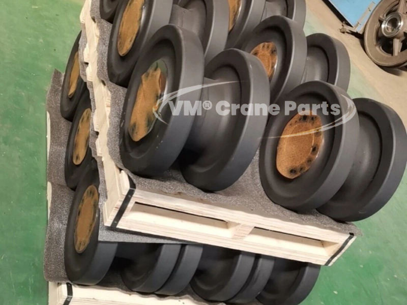 Manitowoc 4100 crane bottom roller