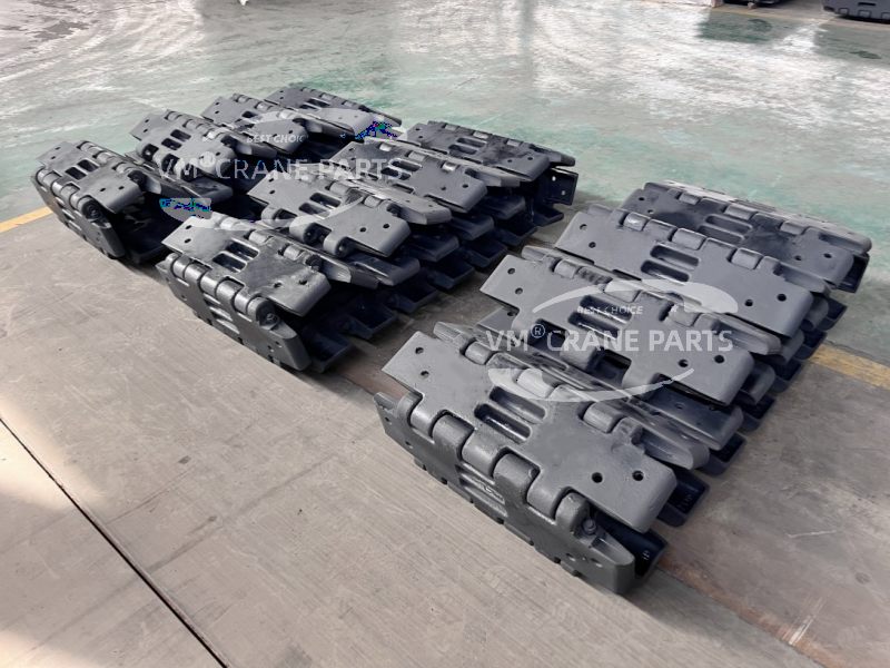 kobelco track pads