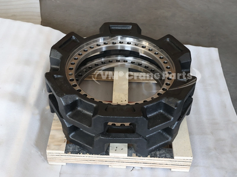 manitowoc 10000 sprocket
