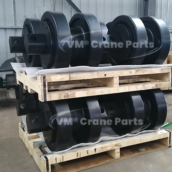 Hitachi CX900 Crane Bottom Roller - Image 2