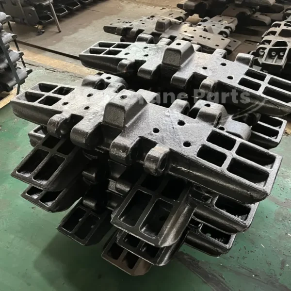Demag CC600 Track Shoe - Image 2
