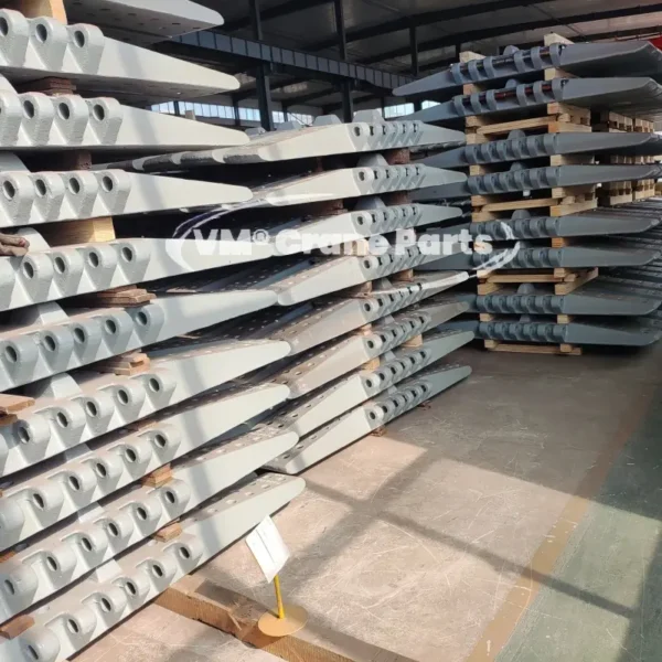 LIEBHERR HS870 Track Shoe - Image 3